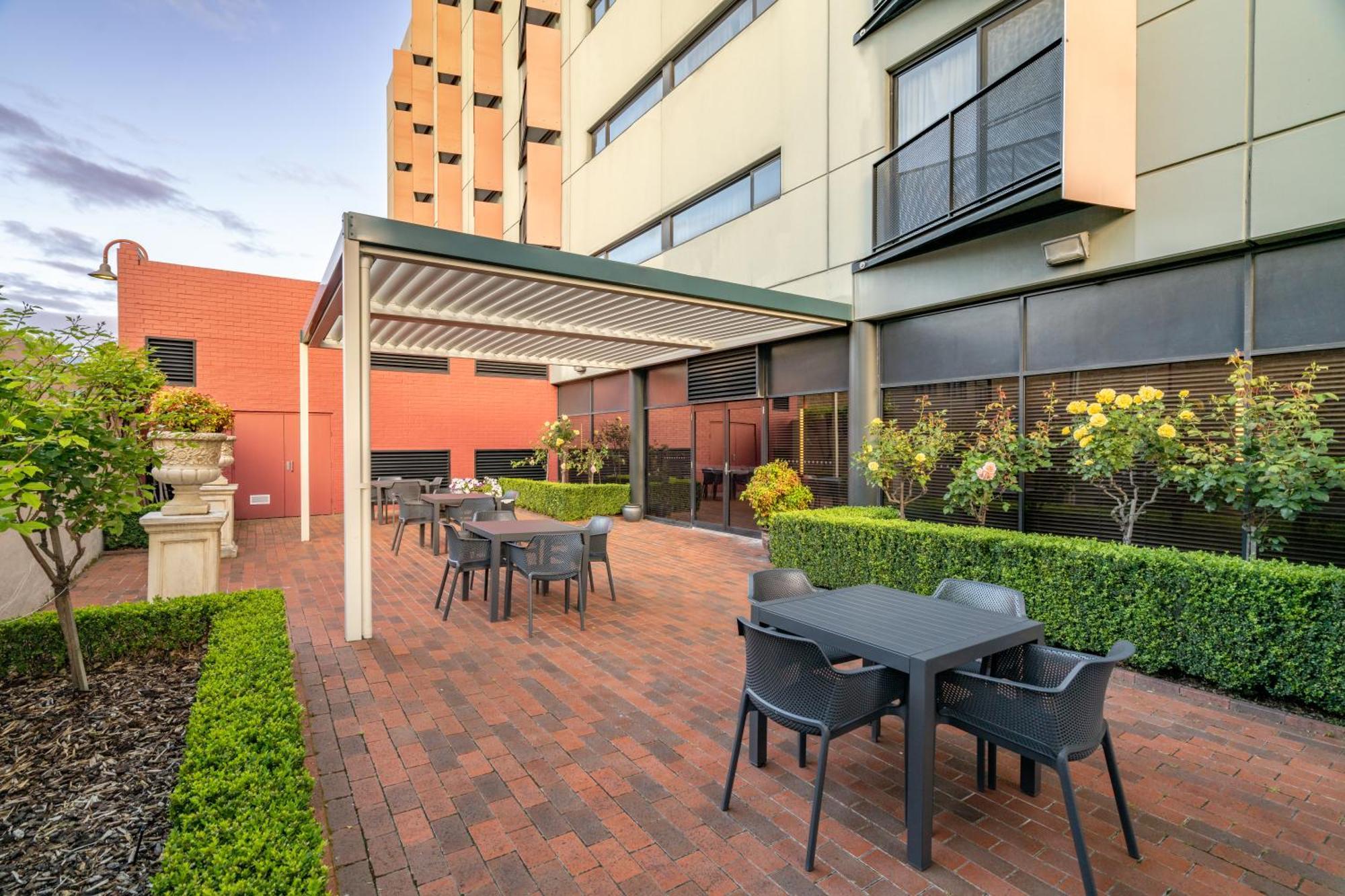 The Old Woolstore Apartment Hotel Hobart Exterior photo